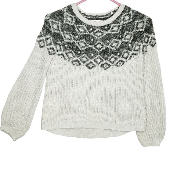 Justice Long Sleeve Jeweled Sweater with Gold Thread Weaved into Knit Sz 8 Girl - Picture 5 of 6